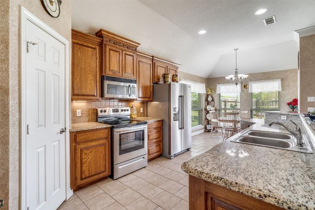 3901 Bonita Court, Granbury, TX 76049