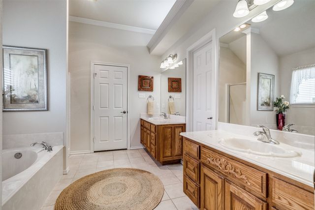 3901 Bonita Court, Granbury, TX 76049