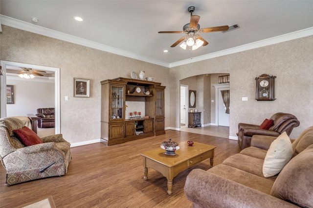 3901 Bonita Court, Granbury, TX 76049