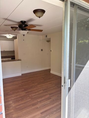 298 Commercial St 22, Braintree, MA 02184