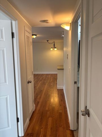 298 Commercial St 22, Braintree, MA 02184
