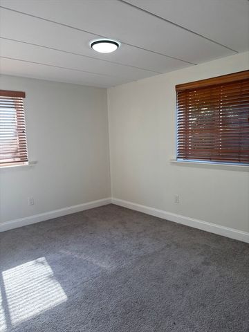 298 Commercial St 22, Braintree, MA 02184