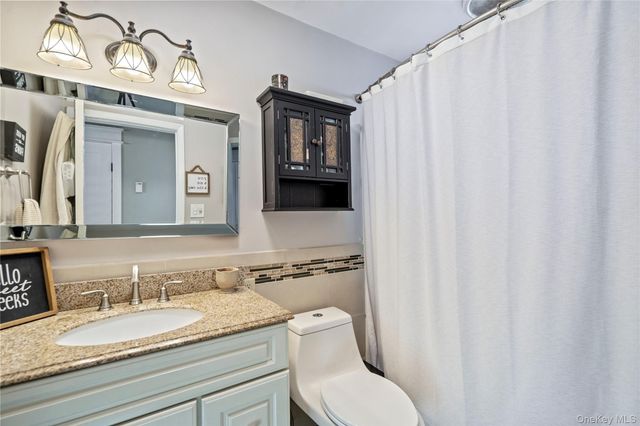 281 Breeze Avenue, Ronkonkoma, NY 11779