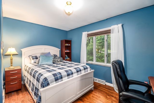 118 Pulaski Highway, Ansonia, CT 06401