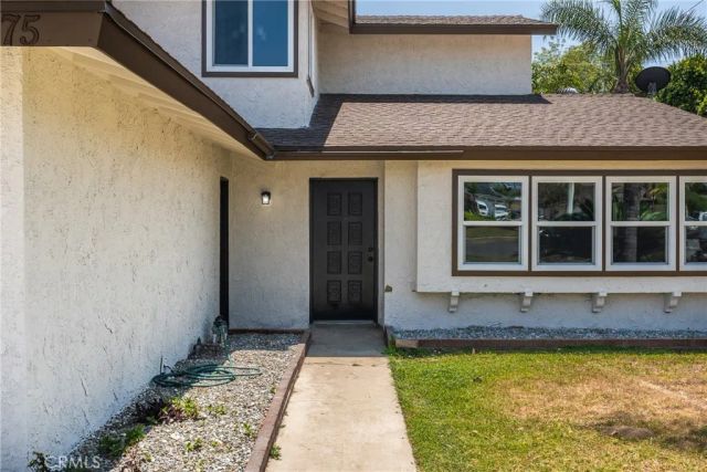 16275 Dianthus Avenue, Fontana, CA 92335