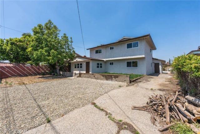 16275 Dianthus Avenue, Fontana, CA 92335