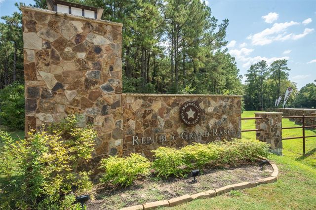 12046 Compassion Lane, Willis, TX 77378