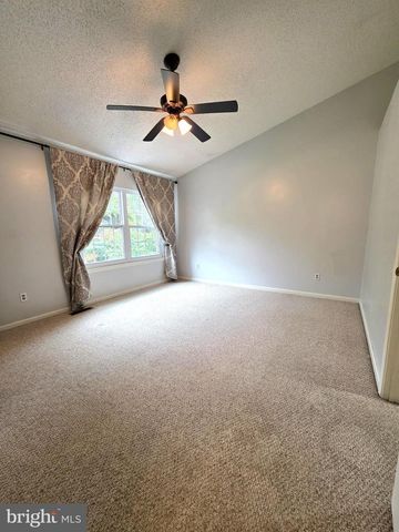 6626 CYPRESS POINT RD, Alexandria, VA 22312