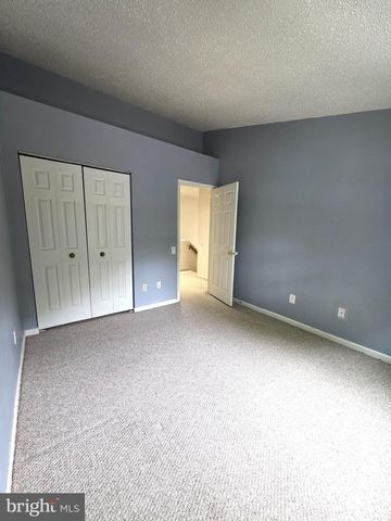 6626 CYPRESS POINT RD, Alexandria, VA 22312