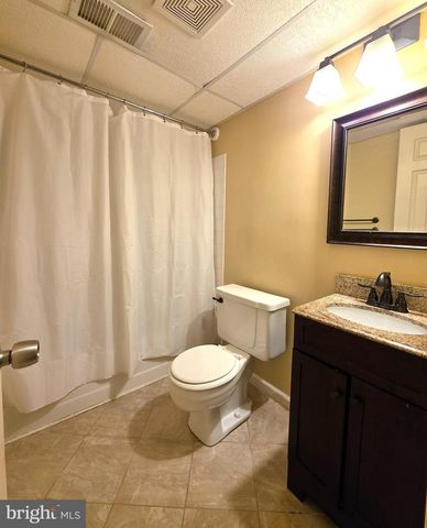 6626 CYPRESS POINT RD, Alexandria, VA 22312