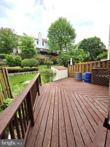 6626 CYPRESS POINT RD, Alexandria, VA 22312