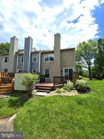6626 CYPRESS POINT RD, Alexandria, VA 22312