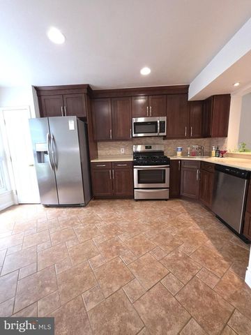 6626 CYPRESS POINT RD, Alexandria, VA 22312