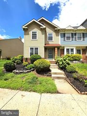 6626 CYPRESS POINT RD, Alexandria, VA 22312