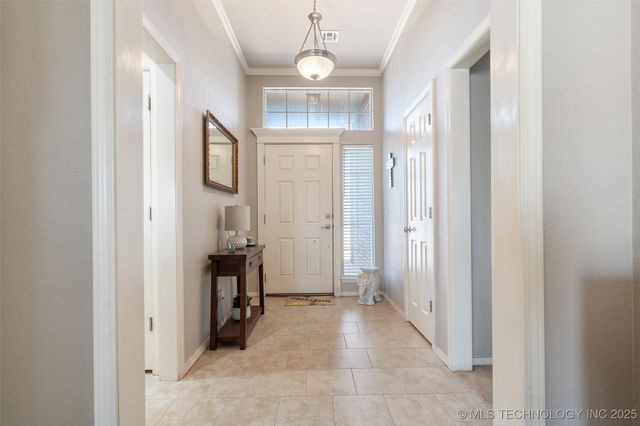 10730 E 120th Court N, Collinsville, OK 74021