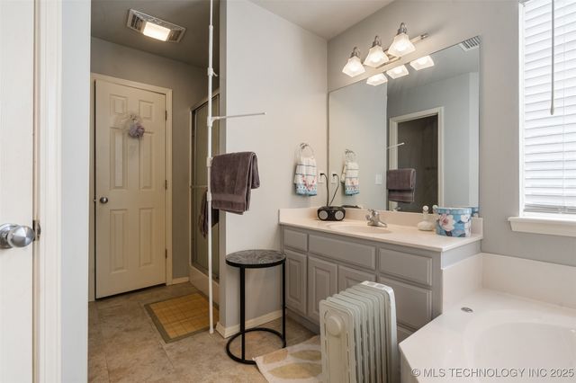 10730 E 120th Court N, Collinsville, OK 74021