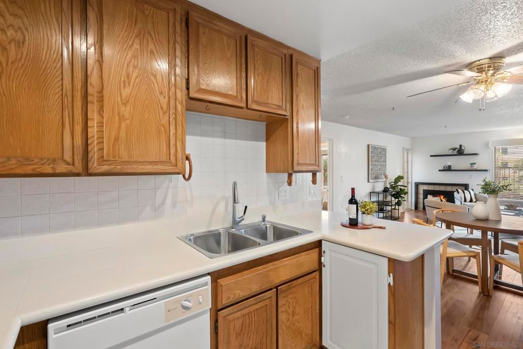 Image 13 of property listing at 5745 Friars Rd 81, San Diego, CA 92110