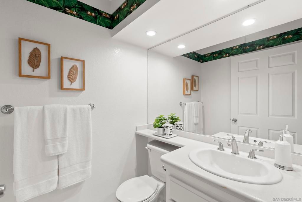 Image 28 of property listing at 5745 Friars Rd 81, San Diego, CA 92110