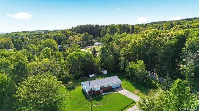 102 Steven Street, Kerhonkson, NY 12446