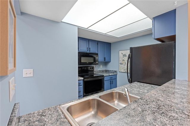 1156 Bay Harbour Circle, Dayton, OH 45458