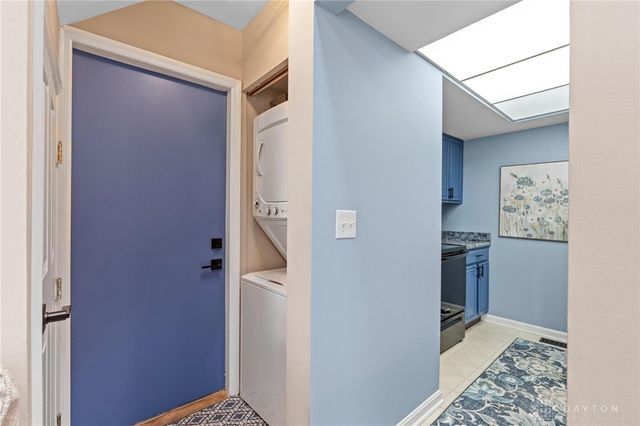 1156 Bay Harbour Circle, Dayton, OH 45458