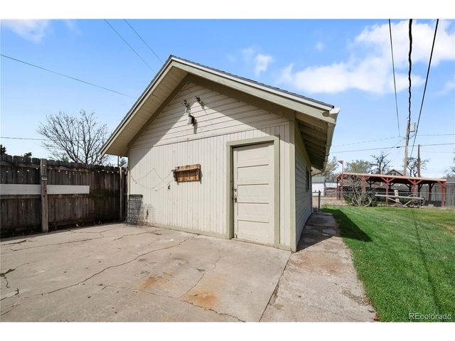 405 Maple St, Fort Morgan, CO 80701