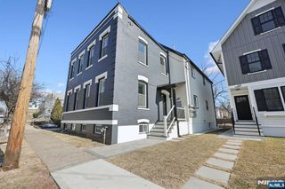 135 Forest Street 2R, Montclair, NJ 07042