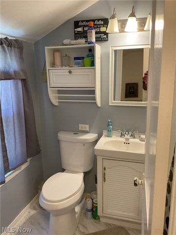 19409 Cherokee Avenue, Cleveland, OH 44119