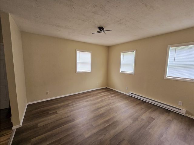 1 Bloomingdale Street, Rochester, NY 14621