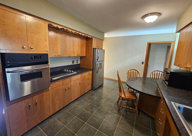 2026 5th Street SW, Willmar, MN 56201