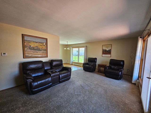 2026 5th Street SW, Willmar, MN 56201