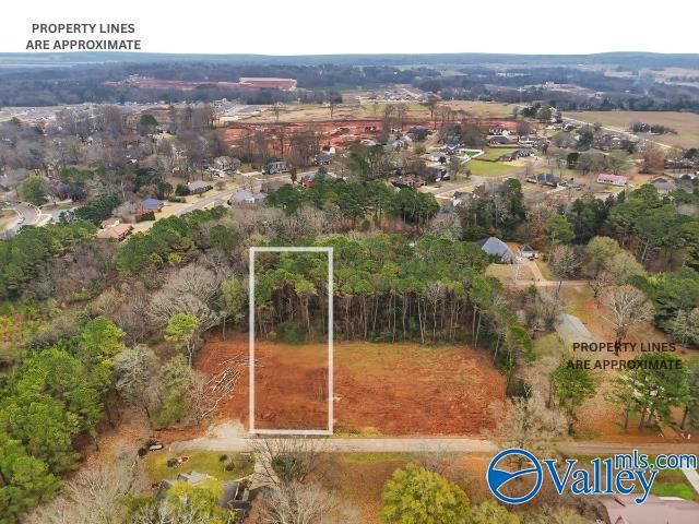 183 Jacque Jim Drive, Huntsville, AL 35810