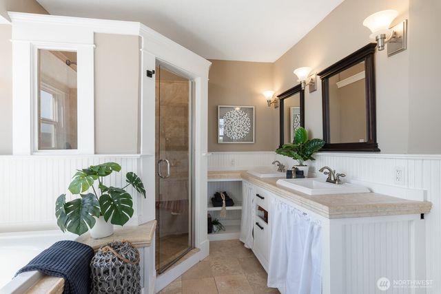 1118 4th Street, Anacortes, WA 98221