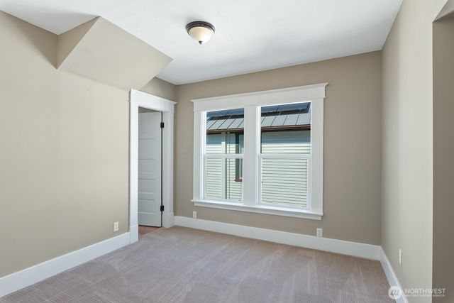 1118 4th Street, Anacortes, WA 98221