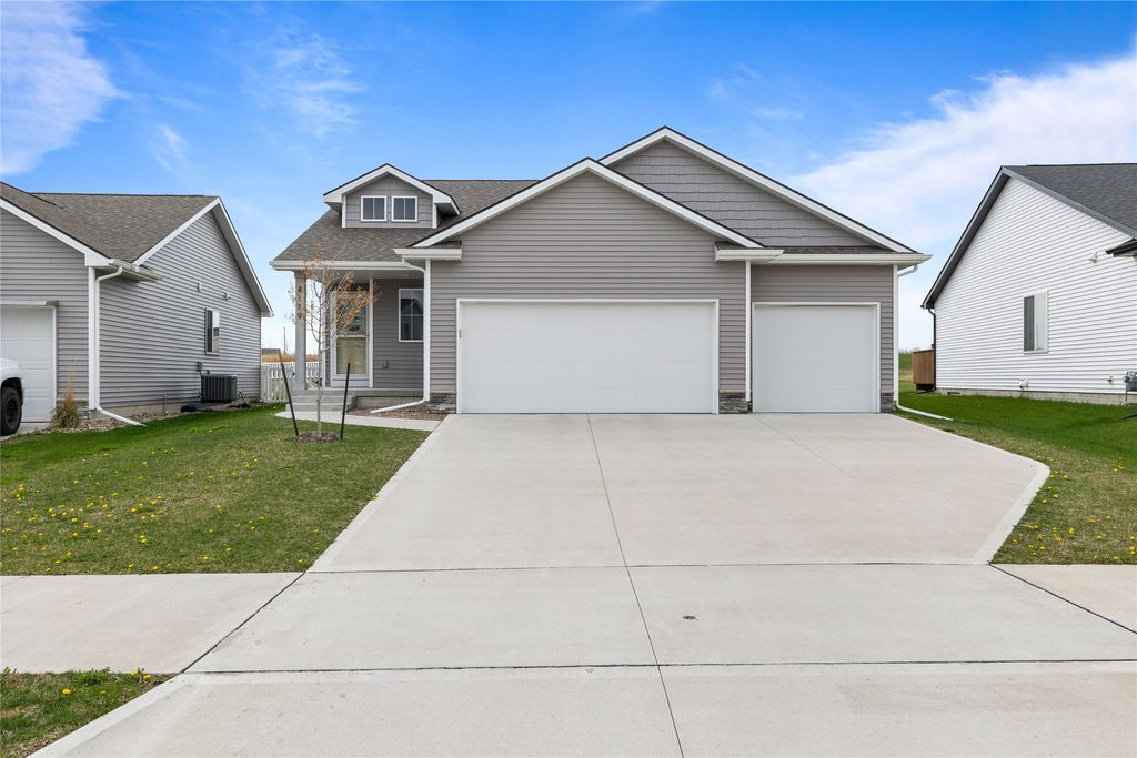 4119 NW 13th Street, Ankeny, IA 50023