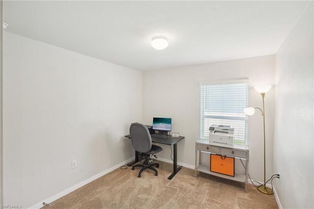 3306 Acapulco CIR, Cape Coral, FL 33909