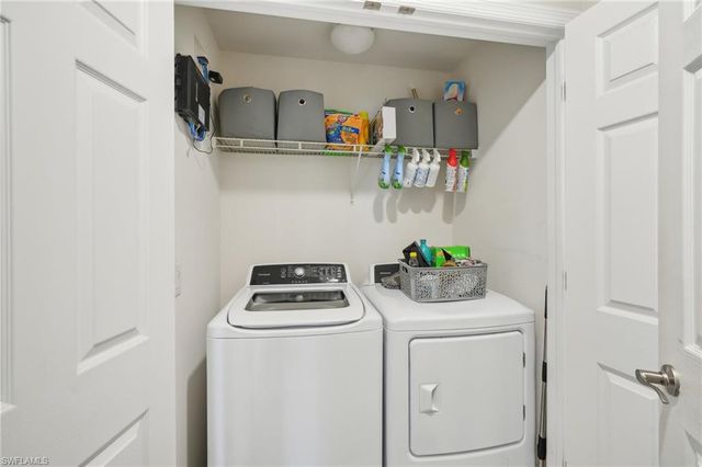 3306 Acapulco CIR, Cape Coral, FL 33909