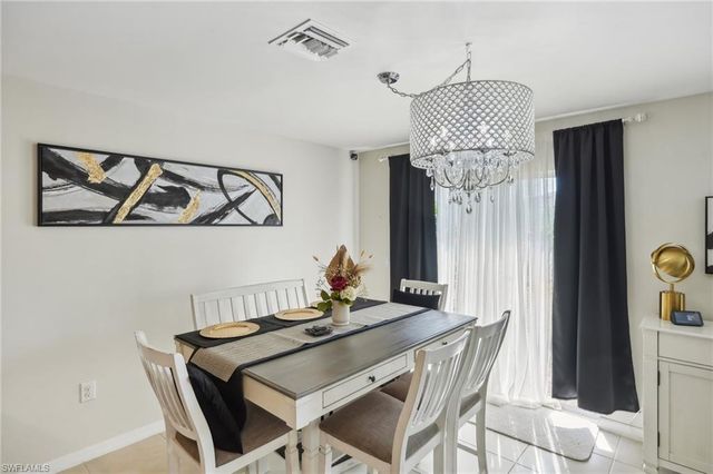 3306 Acapulco CIR, Cape Coral, FL 33909