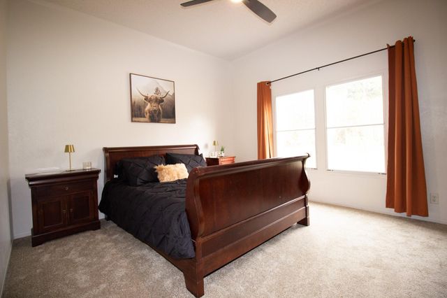 42857 Henson Road, Hempstead, TX 77445