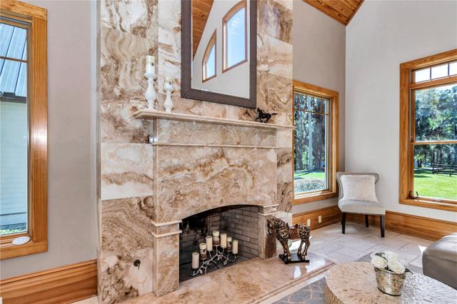 7000 NW HWY 320, Micanopy, FL 32667