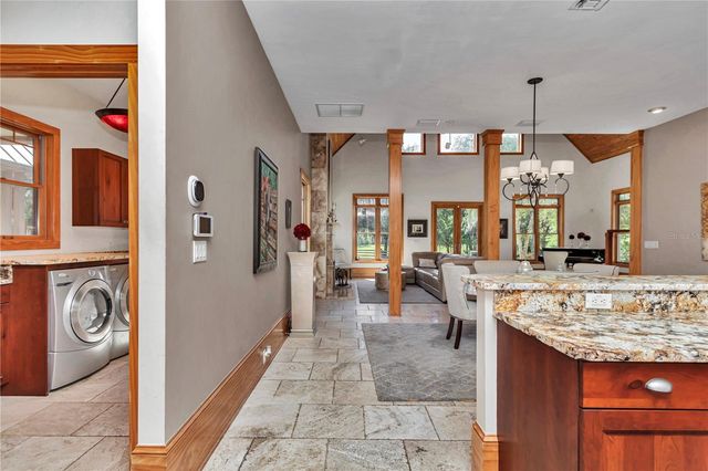 7000 NW HWY 320, Micanopy, FL 32667