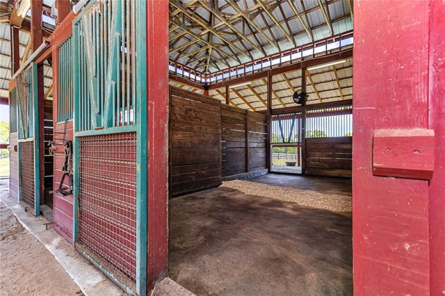7000 NW HWY 320, Micanopy, FL 32667