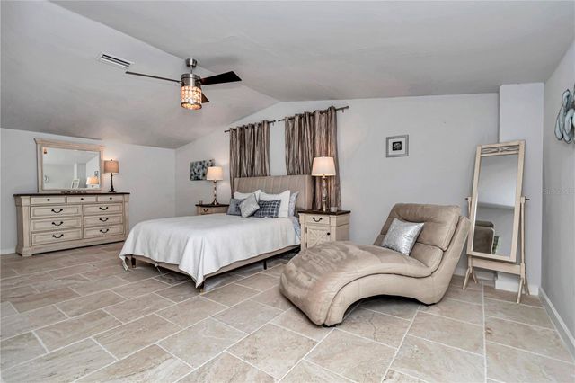 7000 NW HWY 320, Micanopy, FL 32667