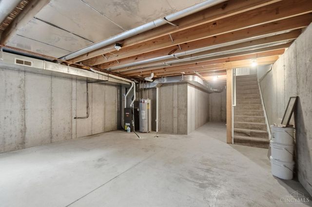 2419 Nova Avenue, Cincinnati, OH 45238