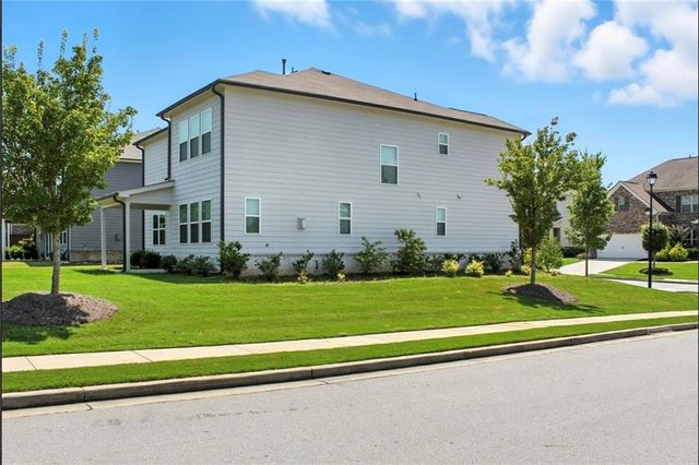 3334 Long Creek Drive, Buford, GA 30519