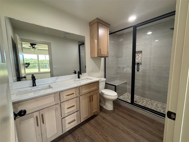 670 County Road 44050, Powderly, TX 75473