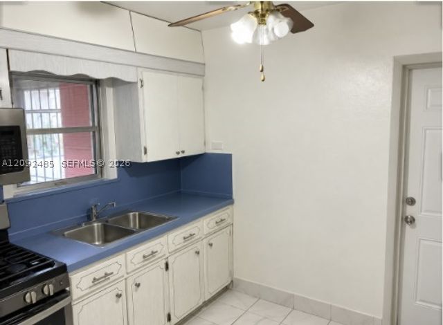 2232 SW 13th St, Miami, FL 33145