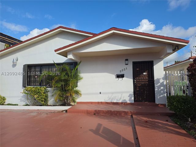 2232 SW 13th St, Miami, FL 33145