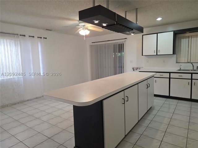 2232 SW 13th St, Miami, FL 33145