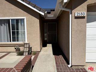 2180 Glenwood Avenue, Hemet, CA 92545